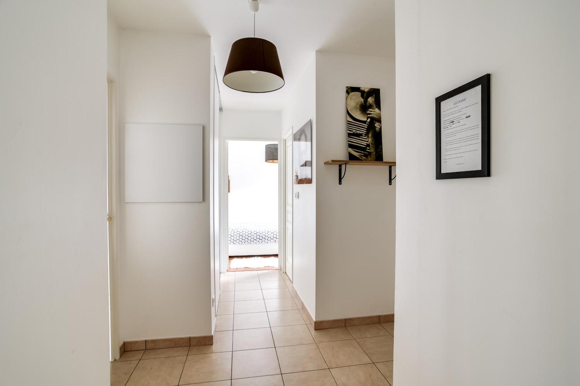 Votre Escale - Le Petit Montmartre Apartment Niort Exterior photo
